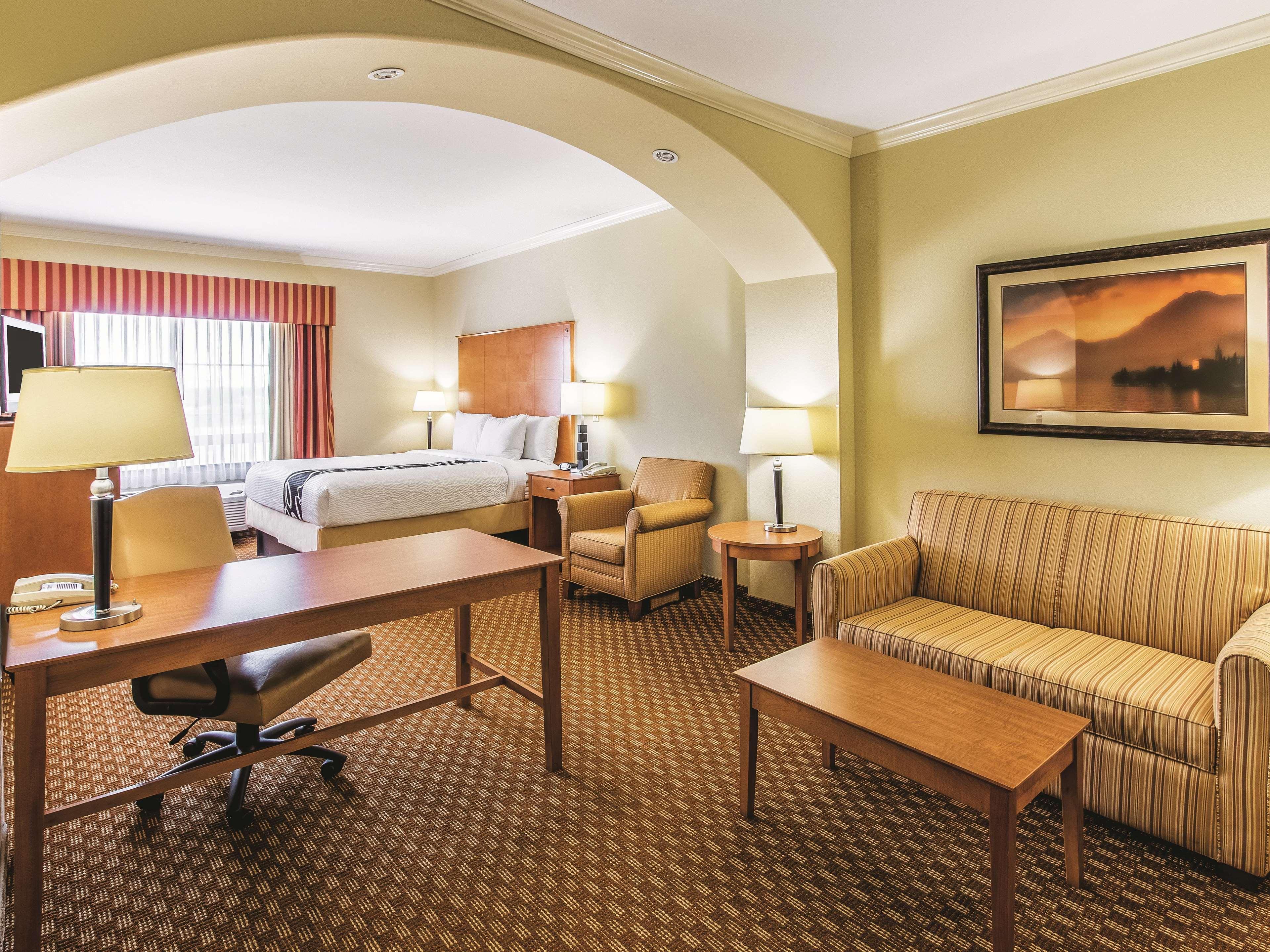 La Quinta By Wyndham Bridgeport Hotell Eksteriør bilde