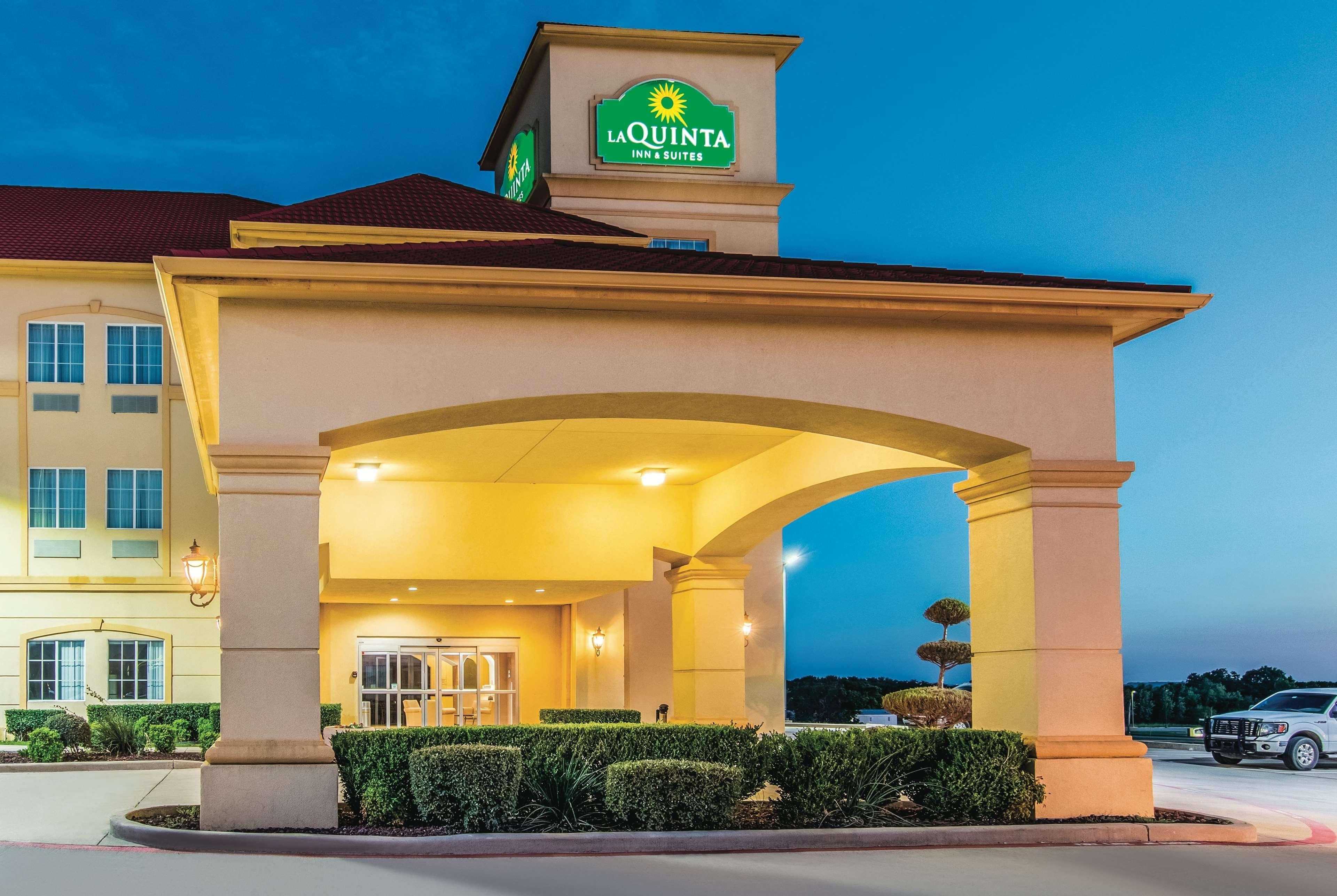 La Quinta By Wyndham Bridgeport Hotell Eksteriør bilde