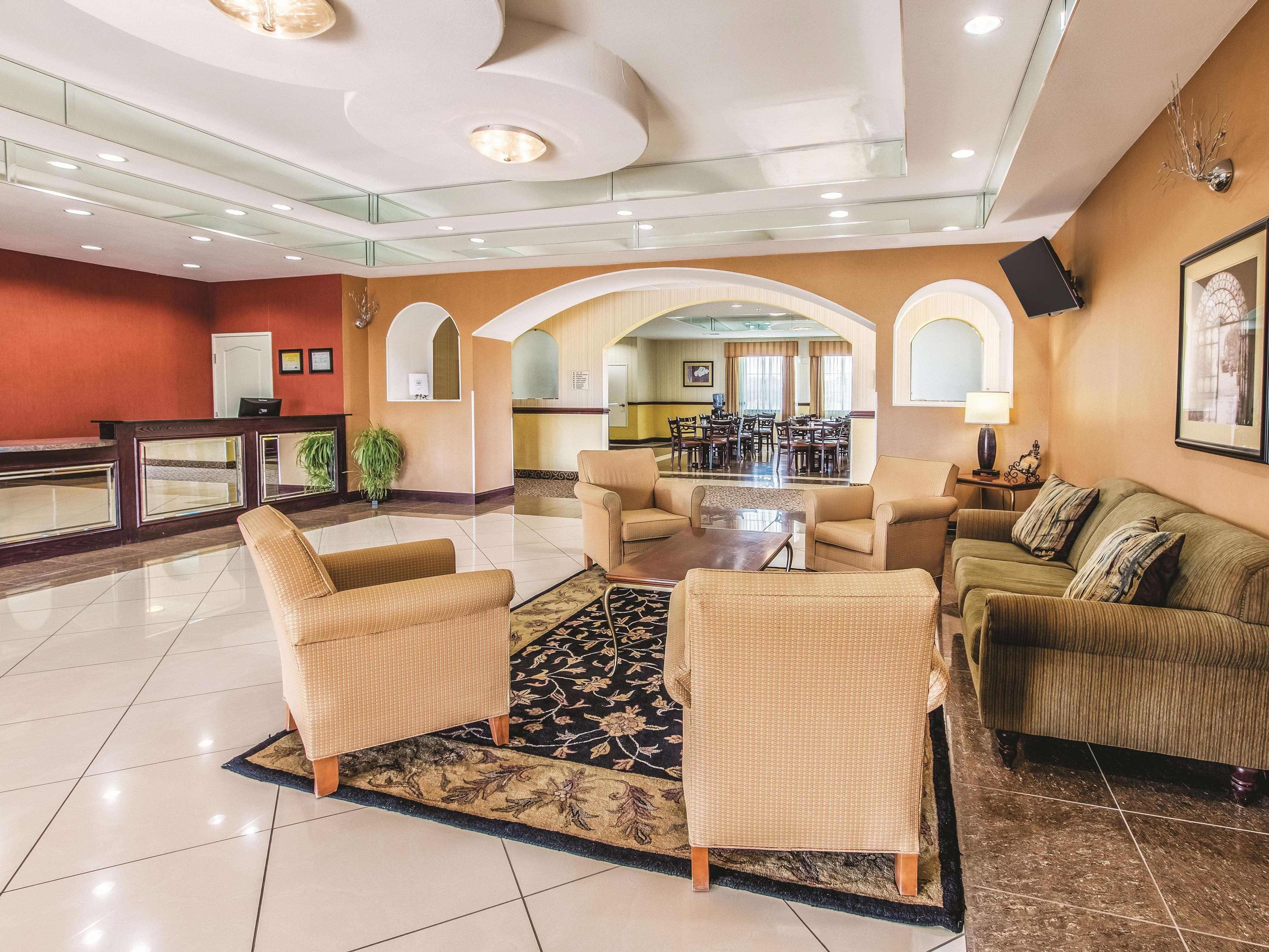 La Quinta By Wyndham Bridgeport Hotell Eksteriør bilde